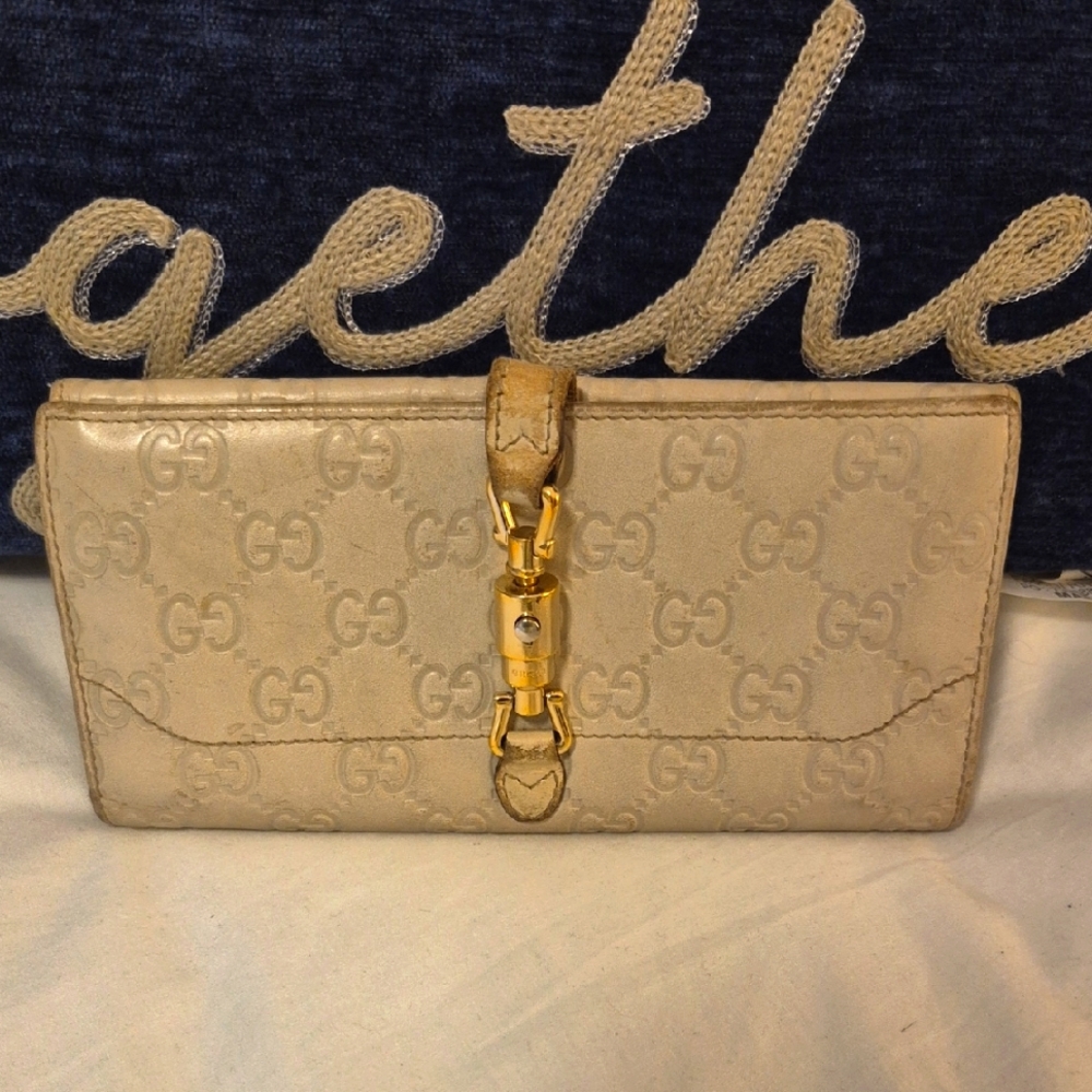 Gucci Shimi Long Beige Leather Wallet